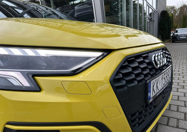 Audi A3 cena 121900 przebieg: 12512, rok produkcji 2023 z Toruń małe 254